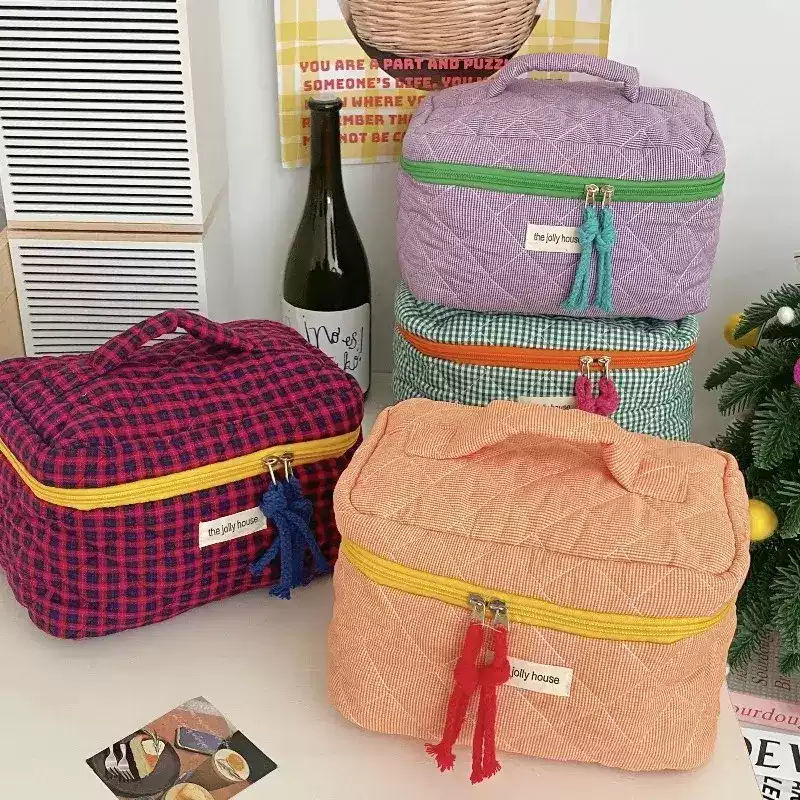 Borsa per il trucco a quadrett - Skincare B Erl recensione e prezzo